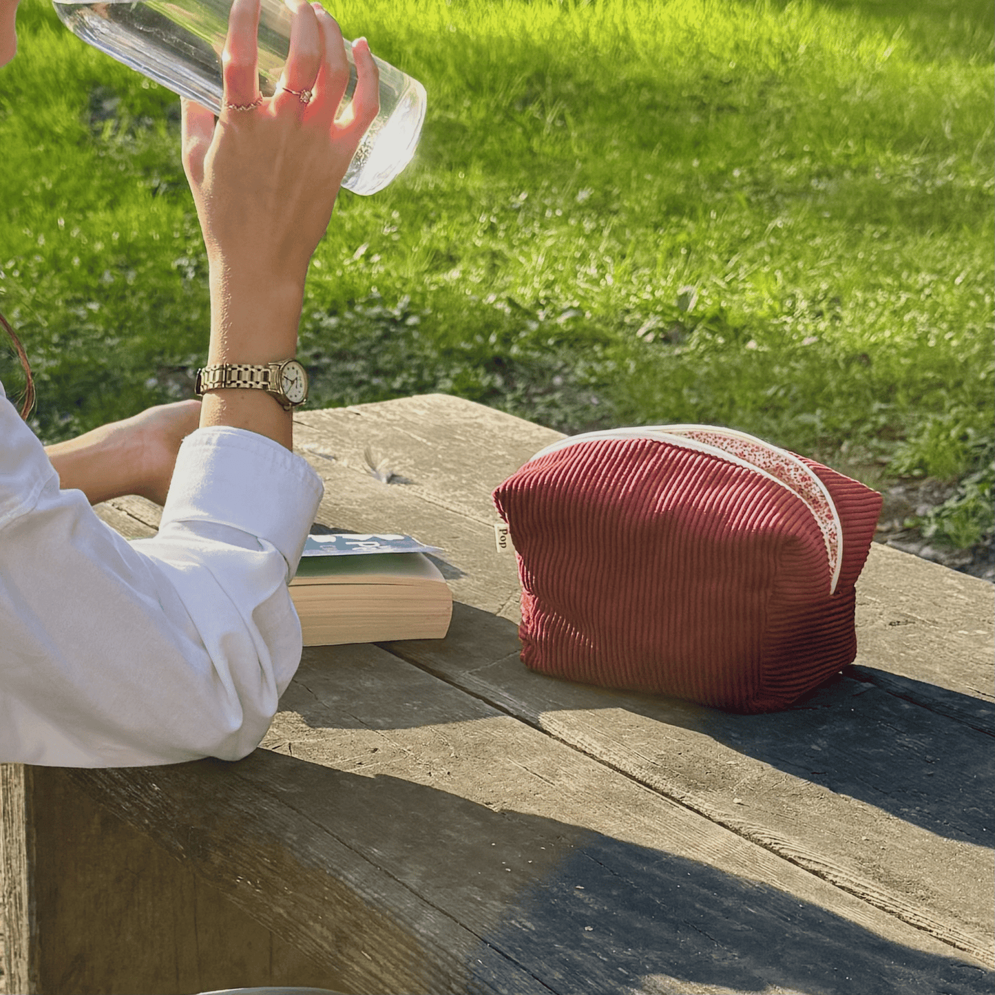 trousse velours bordeaux